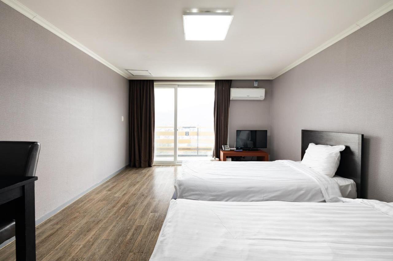 Hotel Bears Town Pocheon Esterno foto